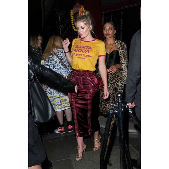 SOLD -Dolce & Gabbana Fall 2018 Runway Look 38 Skirt - Picture 9 of 12